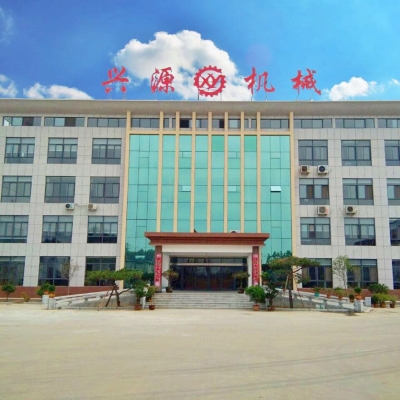 以科技創(chuàng)新為引領(lǐng)、先進(jìn)制造業(yè)為骨干